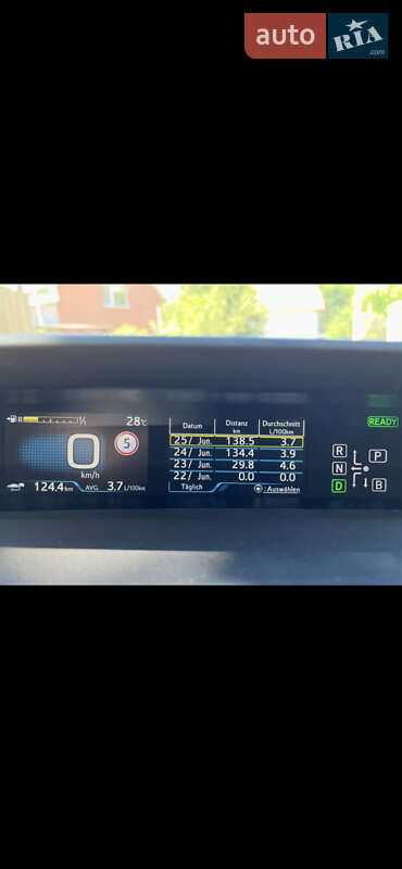 Хэтчбек Toyota Prius 2016 в Хмельницком фото 48 Хэтчбек Toyota Prius 2016 в Хмельницком