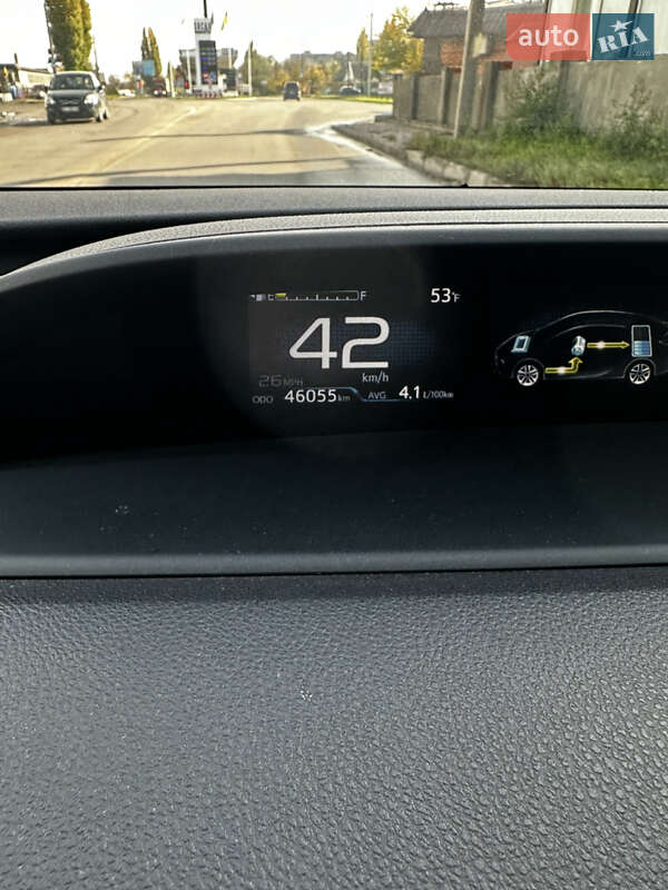 Хэтчбек Toyota Prius 2022 в Кременчуге