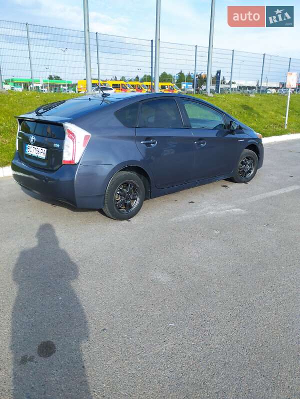 Хетчбек Toyota Prius 2010 в Львові фото 15 Хетчбек Toyota Prius 2010 в Львові