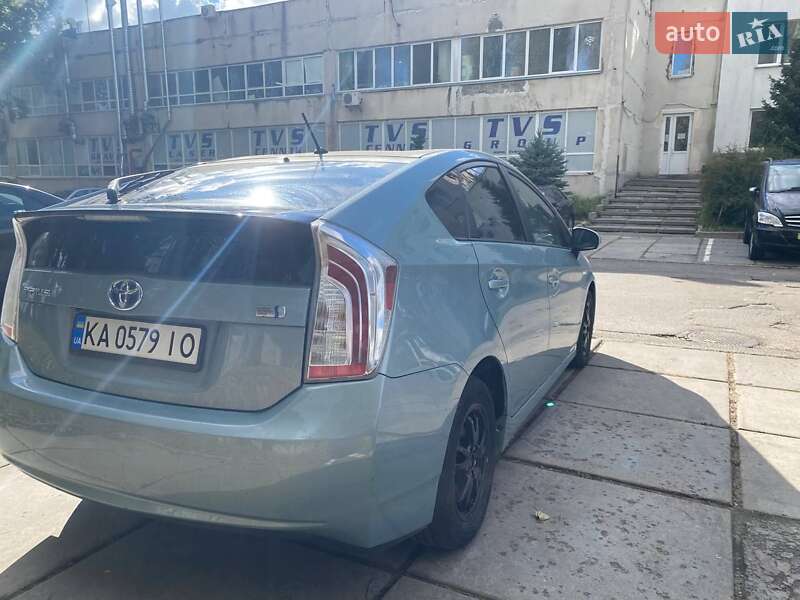 Хэтчбек Toyota Prius 2012 в Киеве фото 4 Хэтчбек Toyota Prius 2012 в Киеве