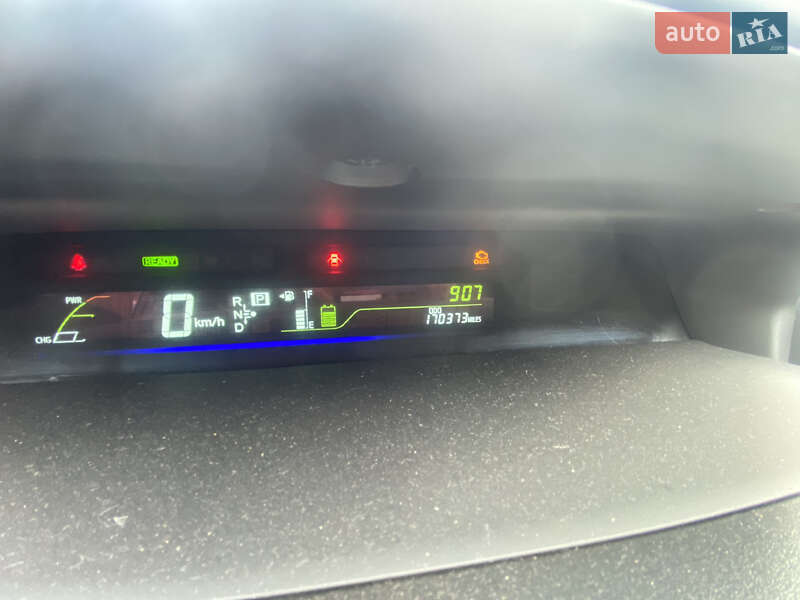 Хетчбек Toyota Prius 2012 в Києві фото 9 Хетчбек Toyota Prius 2012 в Києві