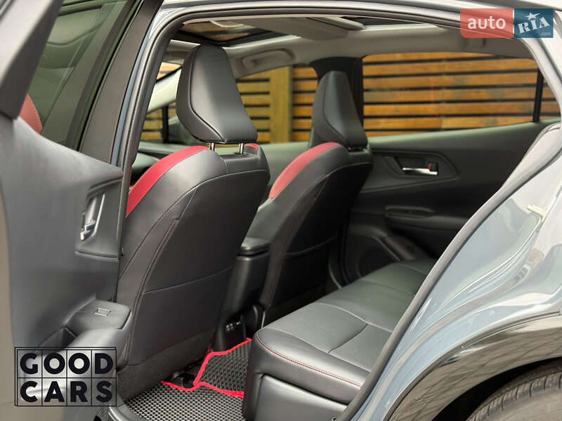 Хэтчбек Toyota Prius 2024 в Одессе