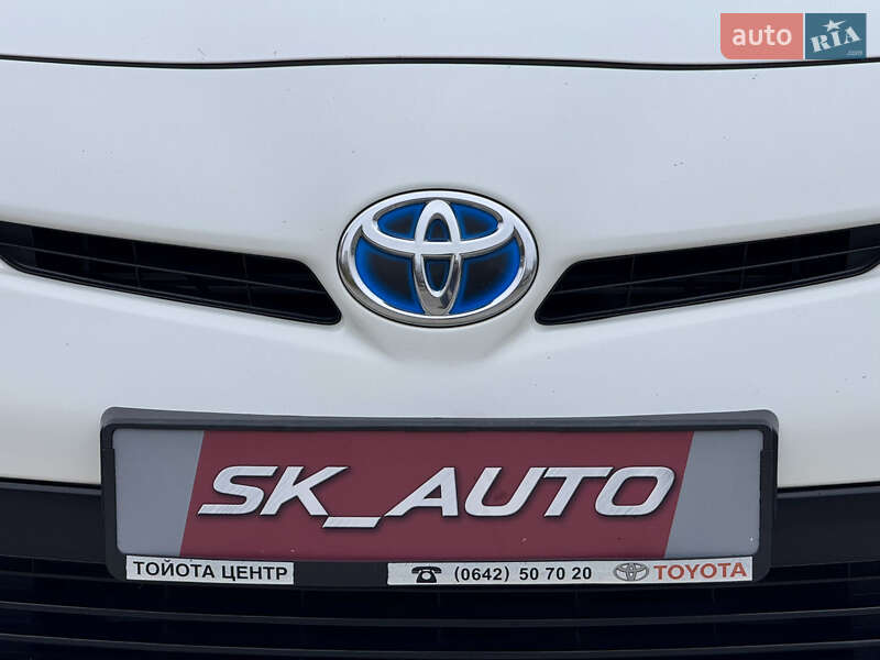 Хэтчбек Toyota Prius 2012 в Киеве