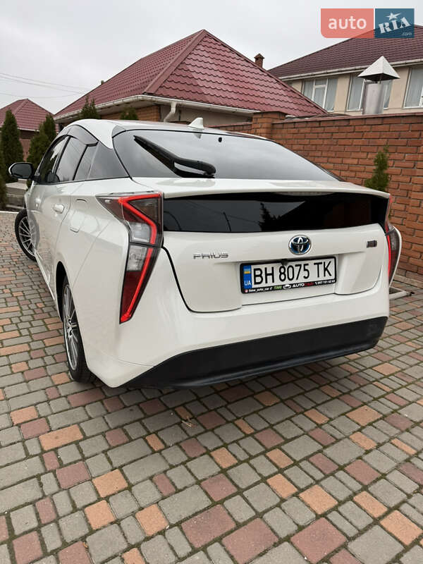 Хэтчбек Toyota Prius 2017 в Одессе фото 10 Хэтчбек Toyota Prius 2017 в Одессе