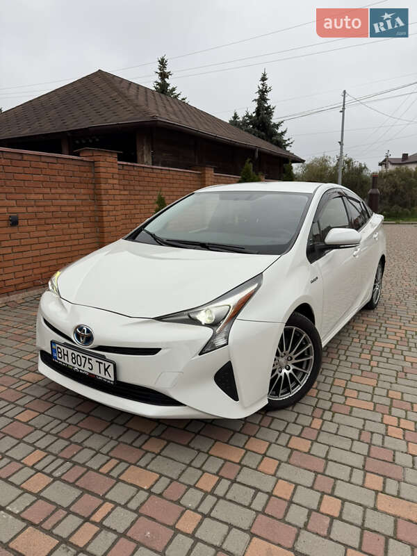 Хэтчбек Toyota Prius 2017 в Одессе фото 17 Хэтчбек Toyota Prius 2017 в Одессе