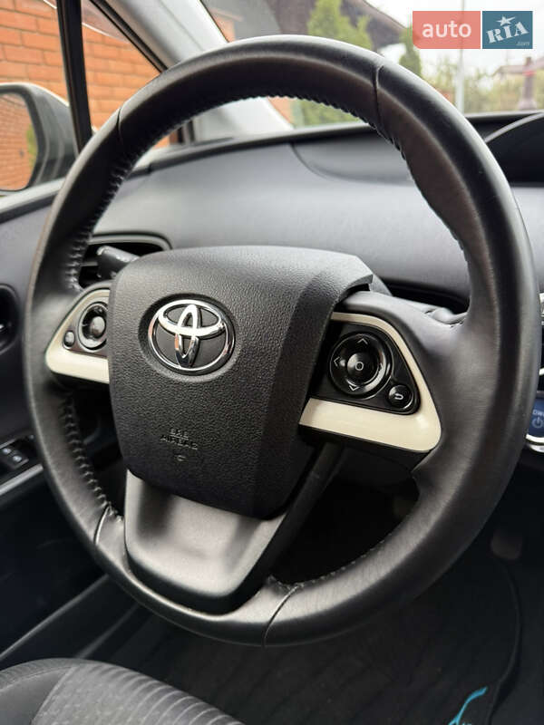 Хэтчбек Toyota Prius 2017 в Одессе фото 47 Хэтчбек Toyota Prius 2017 в Одессе