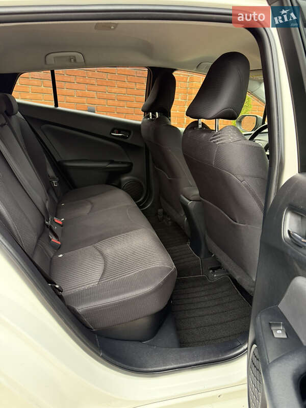 Хэтчбек Toyota Prius 2017 в Одессе фото 60 Хэтчбек Toyota Prius 2017 в Одессе