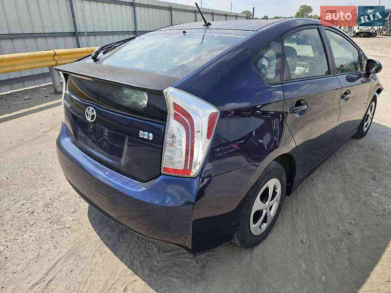 Хэтчбек Toyota Prius 2012 в Львове фото 14 Хэтчбек Toyota Prius 2012 в Львове