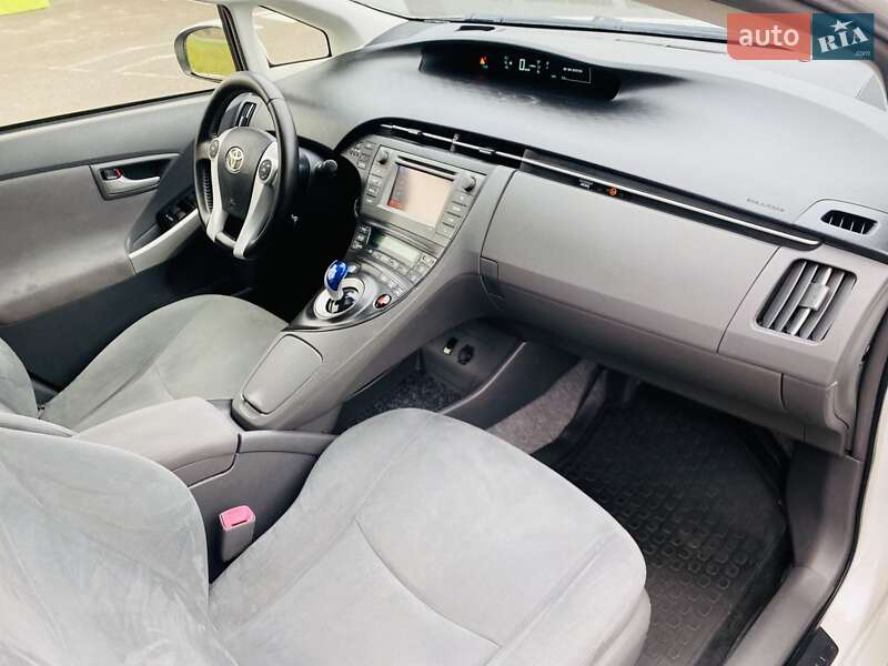 Хетчбек Toyota Prius 2010 в Харкові