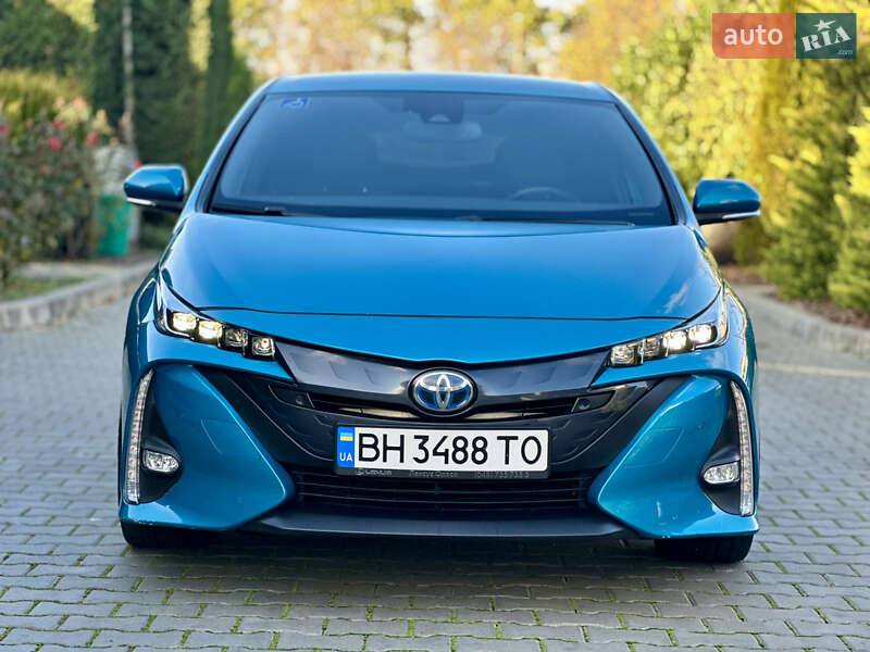 Хетчбек Toyota Prius 2022 в Одесі