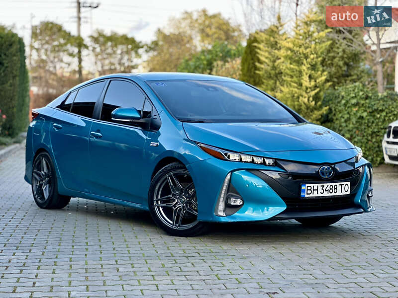 Хетчбек Toyota Prius 2022 в Одесі
