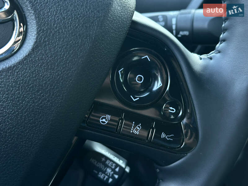 Хетчбек Toyota Prius 2022 в Одесі