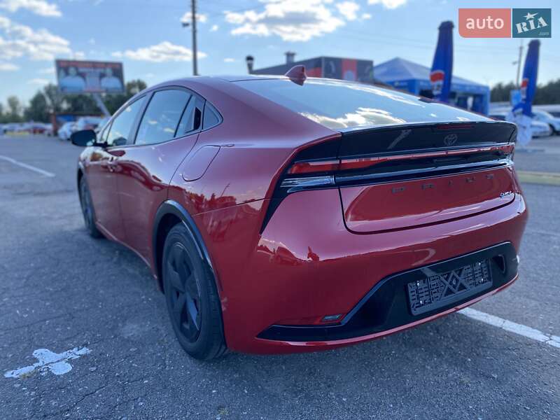 Хэтчбек Toyota Prius 2024 в Киеве фото 7 Хэтчбек Toyota Prius 2024 в Киеве