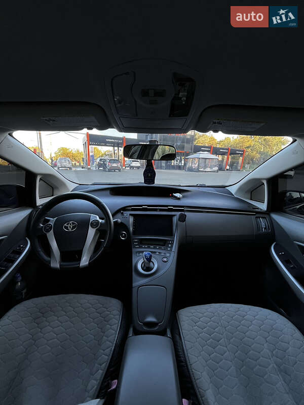Хэтчбек Toyota Prius 2011 в Полтаве фото 12 Хэтчбек Toyota Prius 2011 в Полтаве