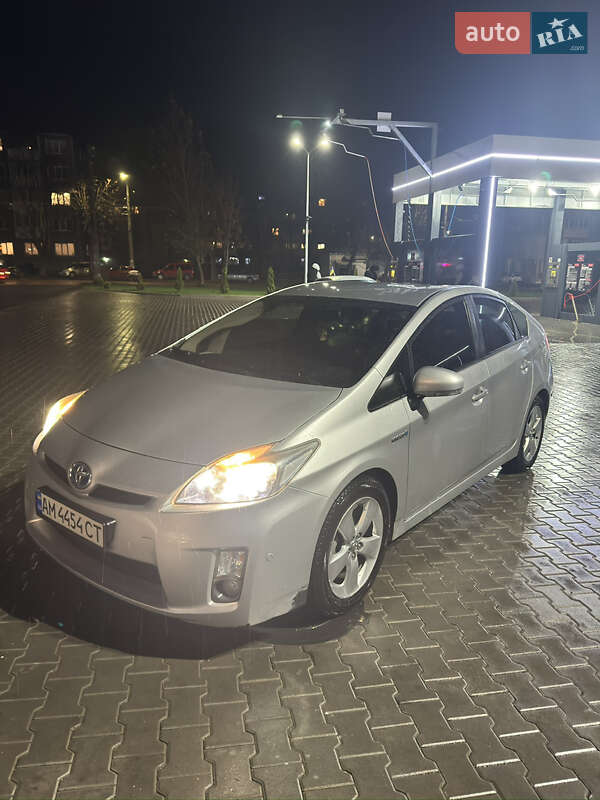 Хэтчбек Toyota Prius 2009 в Житомире фото 3 Хэтчбек Toyota Prius 2009 в Житомире