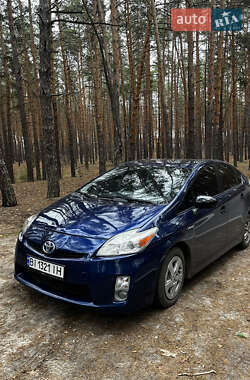 Хэтчбек Toyota Prius 2011 в Полтаве