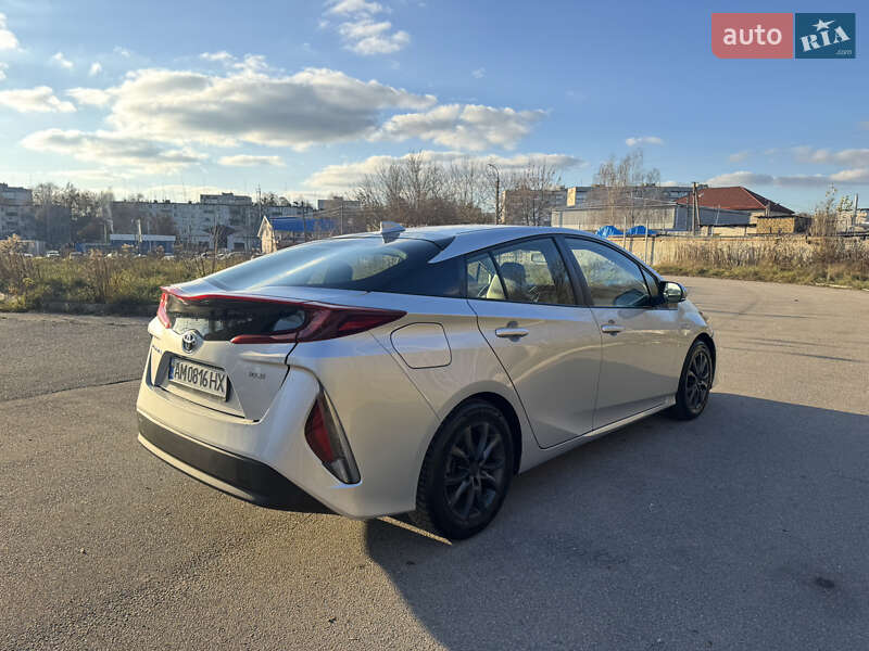 Хэтчбек Toyota Prius 2021 в Житомире фото 5 Хэтчбек Toyota Prius 2021 в Житомире