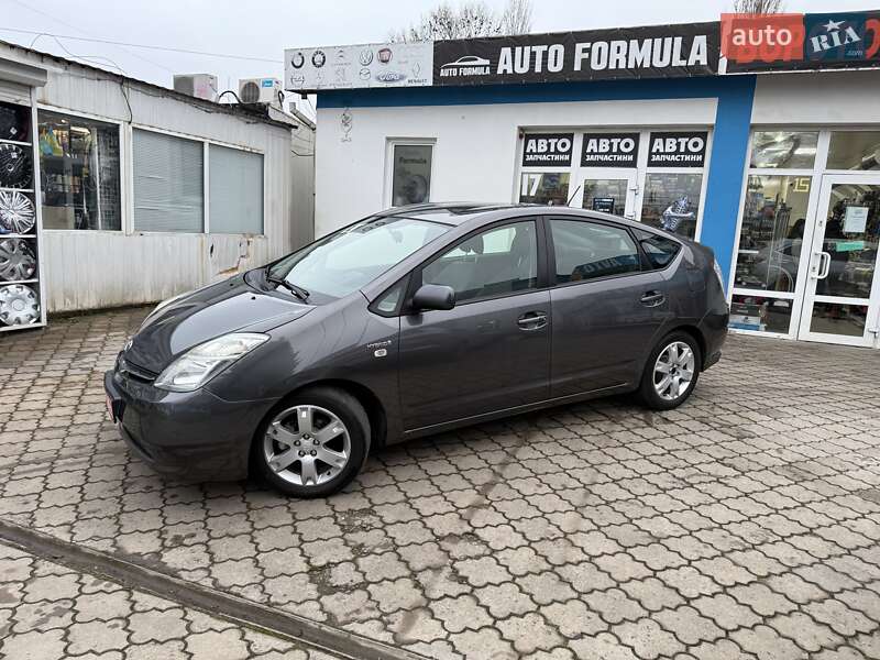 Хэтчбек Toyota Prius 2007 в Луцке