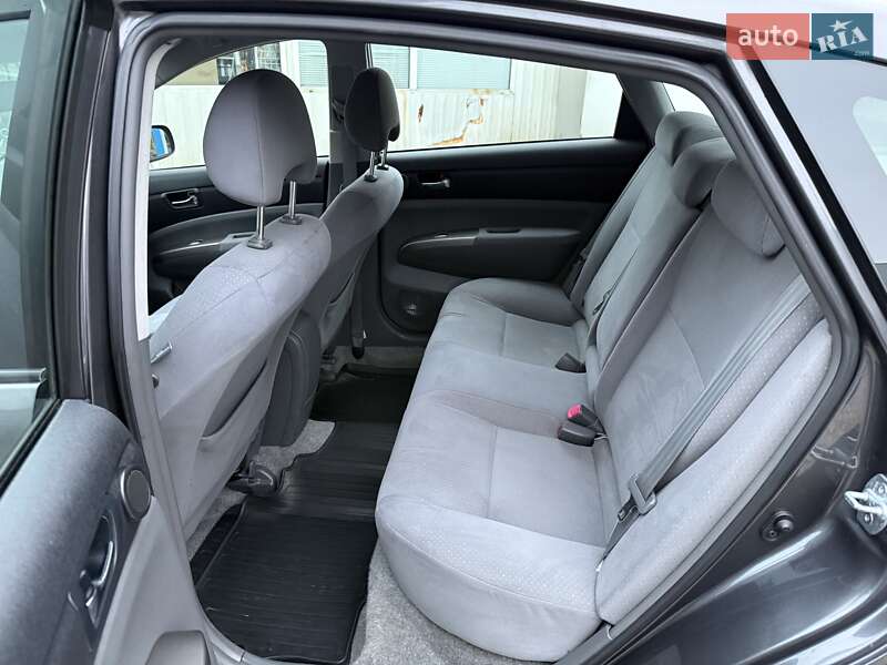 Хэтчбек Toyota Prius 2007 в Луцке