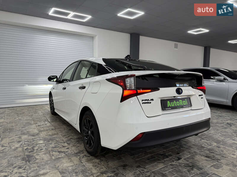 Хэтчбек Toyota Prius 2021 в Одессе