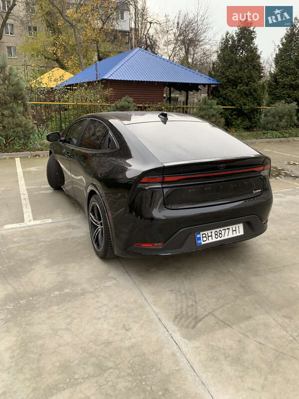 Хетчбек Toyota Prius 2024 в Одесі