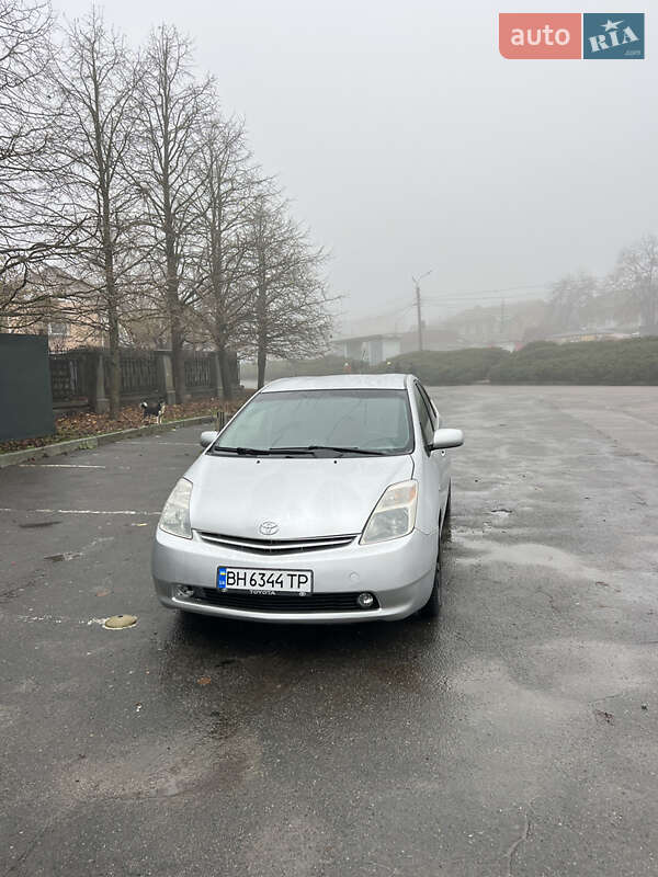 Хэтчбек Toyota Prius 2007 в Умани