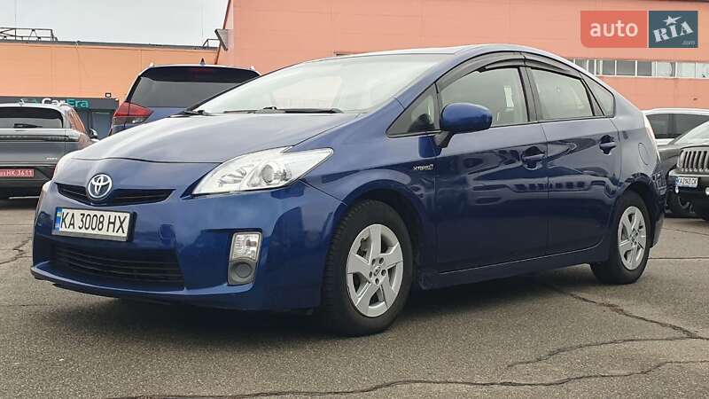 Toyota Prius 2011
