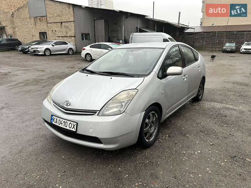 Хэтчбек Toyota Prius 2006 в Киеве фото 2 Хэтчбек Toyota Prius 2006 в Киеве
