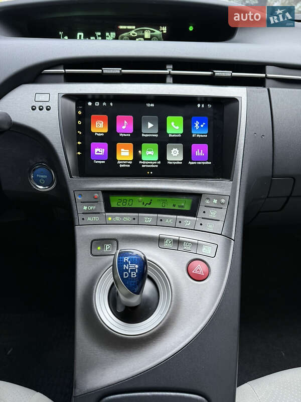 Хетчбек Toyota Prius 2014 в Одесі