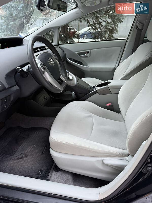 Хетчбек Toyota Prius 2014 в Одесі