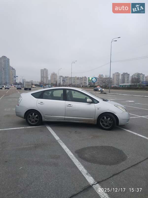 Хэтчбек Toyota Prius 2007 в Киеве фото 19 Хэтчбек Toyota Prius 2007 в Киеве
