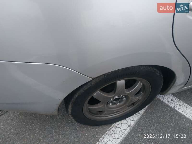 Хэтчбек Toyota Prius 2007 в Киеве фото 30 Хэтчбек Toyota Prius 2007 в Киеве