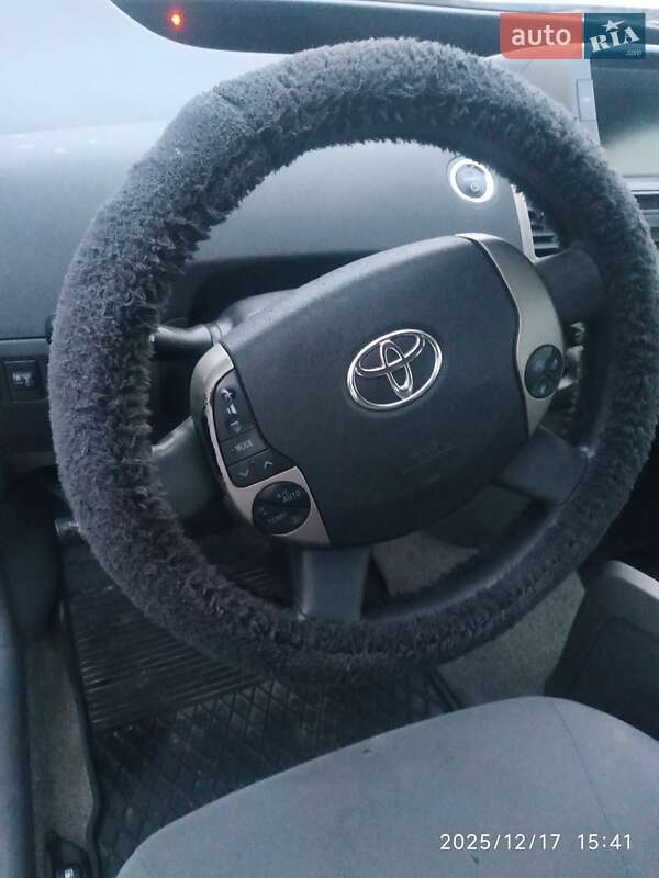 Хэтчбек Toyota Prius 2007 в Киеве фото 58 Хэтчбек Toyota Prius 2007 в Киеве