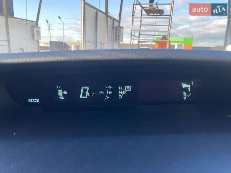 Хетчбек Toyota Prius 2010 в Одесі фото 7 Хетчбек Toyota Prius 2010 в Одесі