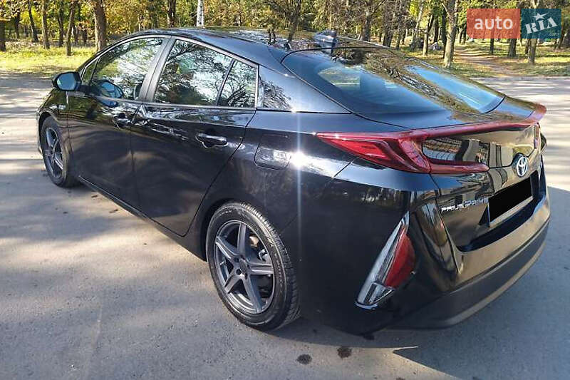 Хетчбек Toyota Prius 2021 в Києві фото 11 Хетчбек Toyota Prius 2021 в Києві