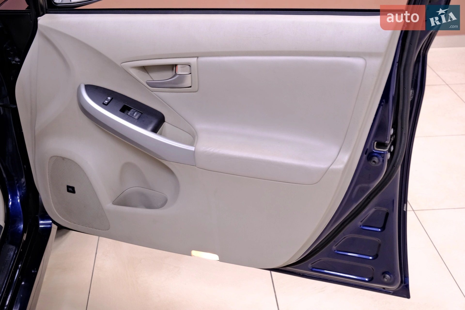 2012 Toyota Prius - мініатюра 40