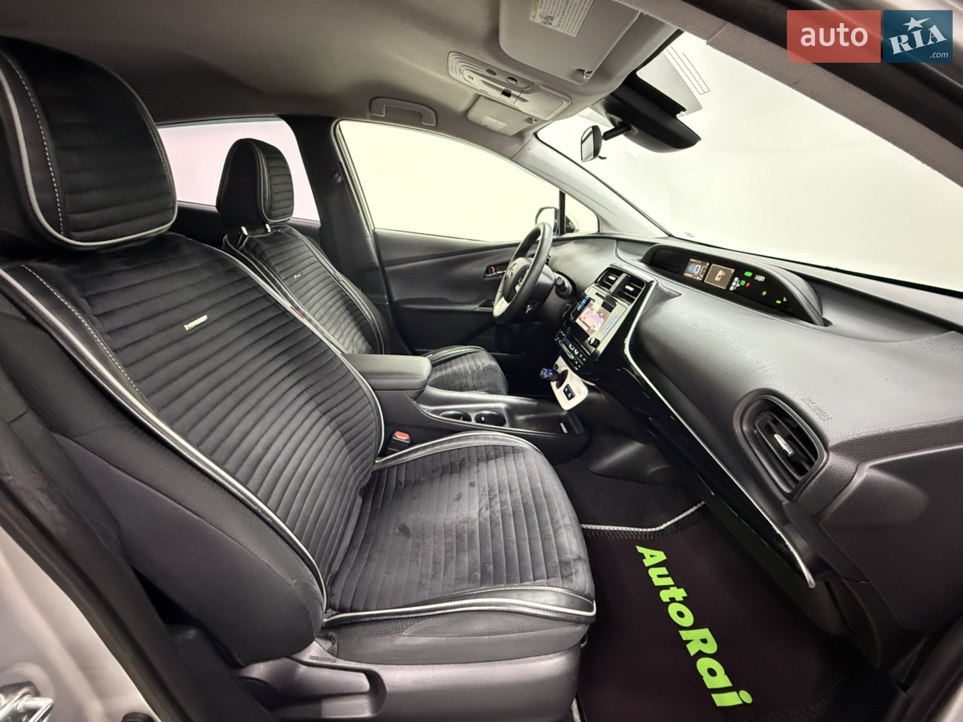 2017 Toyota Prius - мініатюра 9