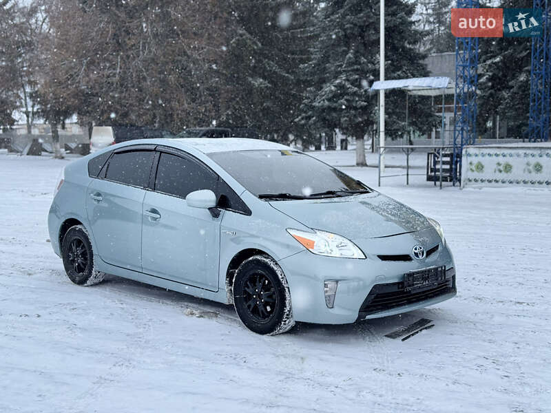 Хэтчбек Toyota Prius 2013 в Валках фото 8 Хэтчбек Toyota Prius 2013 в Валках