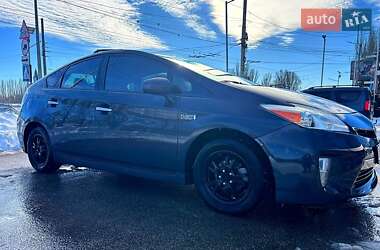 Хэтчбек Toyota Prius 2014 в Кропивницком