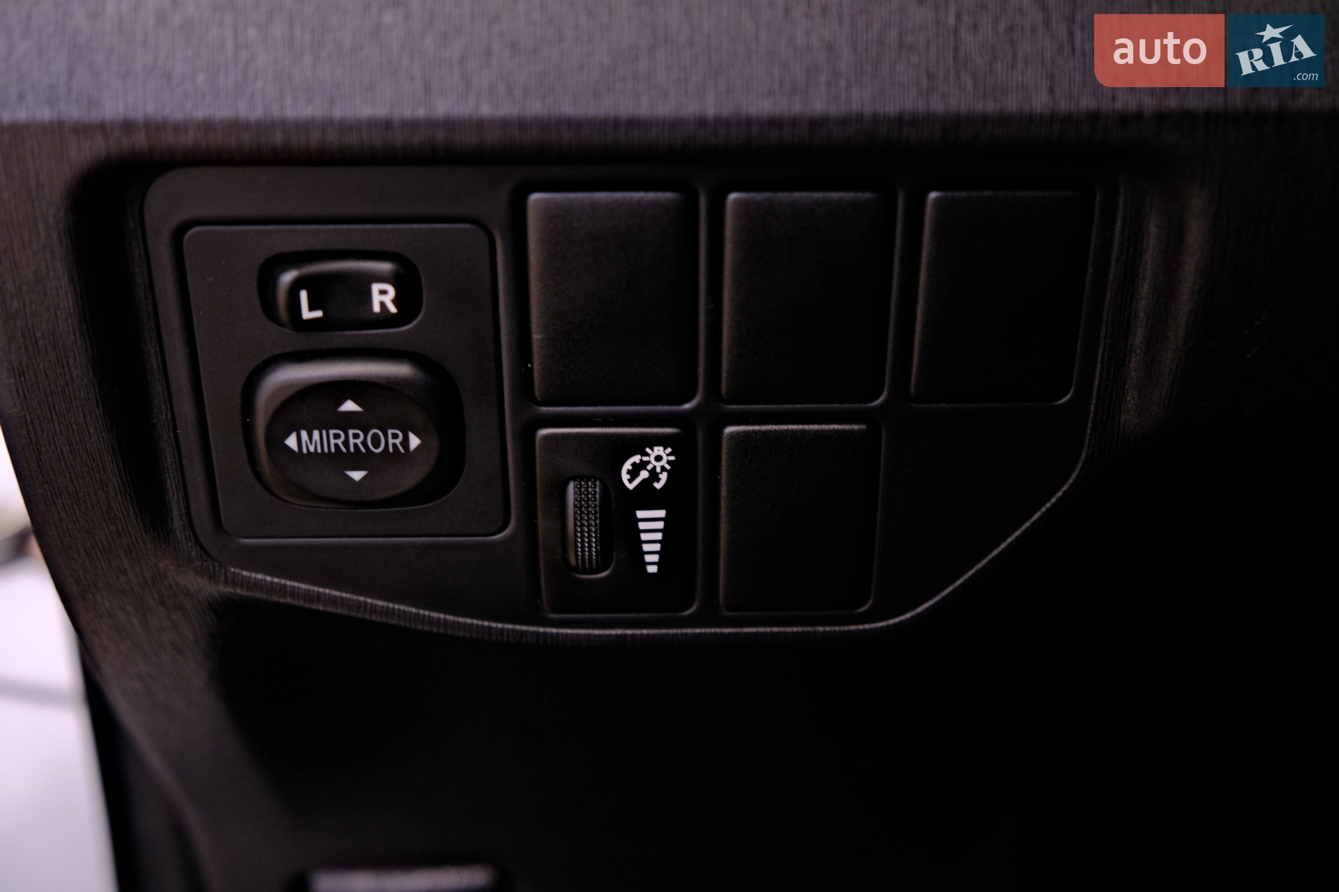 2013 Toyota Prius - мініатюра 23