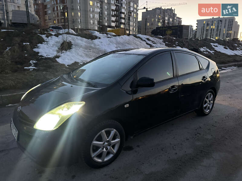 Хэтчбек Toyota Prius 2005 в Львове фото 11 Хэтчбек Toyota Prius 2005 в Львове