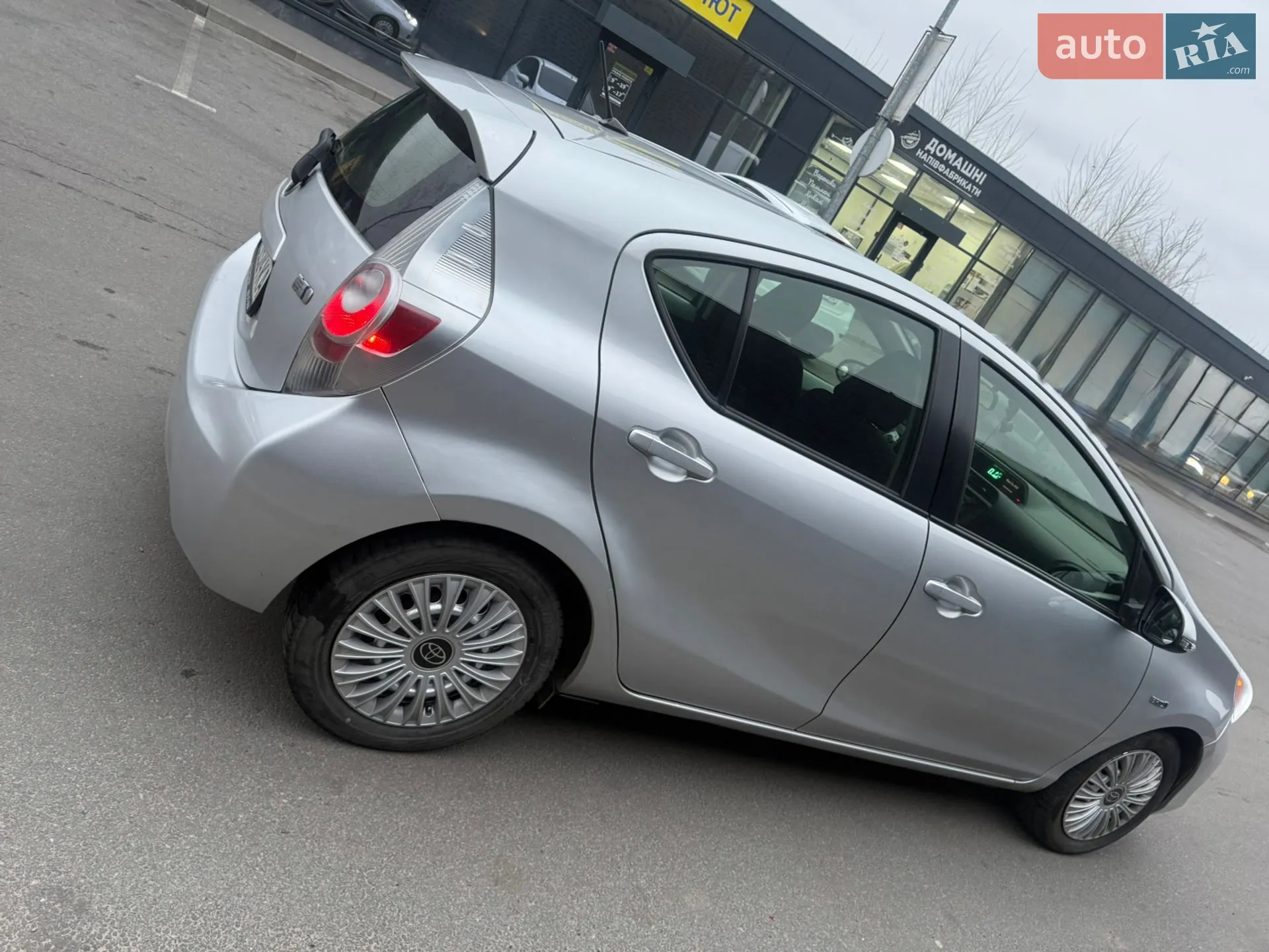 2013 Toyota Prius - мініатюра 7