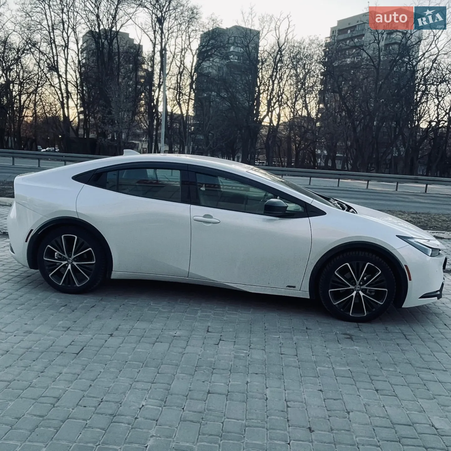 2024 Toyota Prius - мініатюра 8