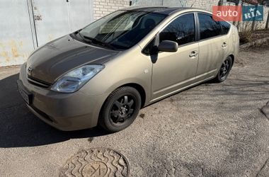 Хэтчбек Toyota Prius 2005 в Киеве