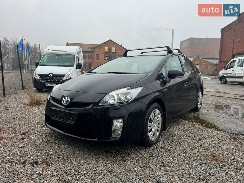 Toyota Prius 2011