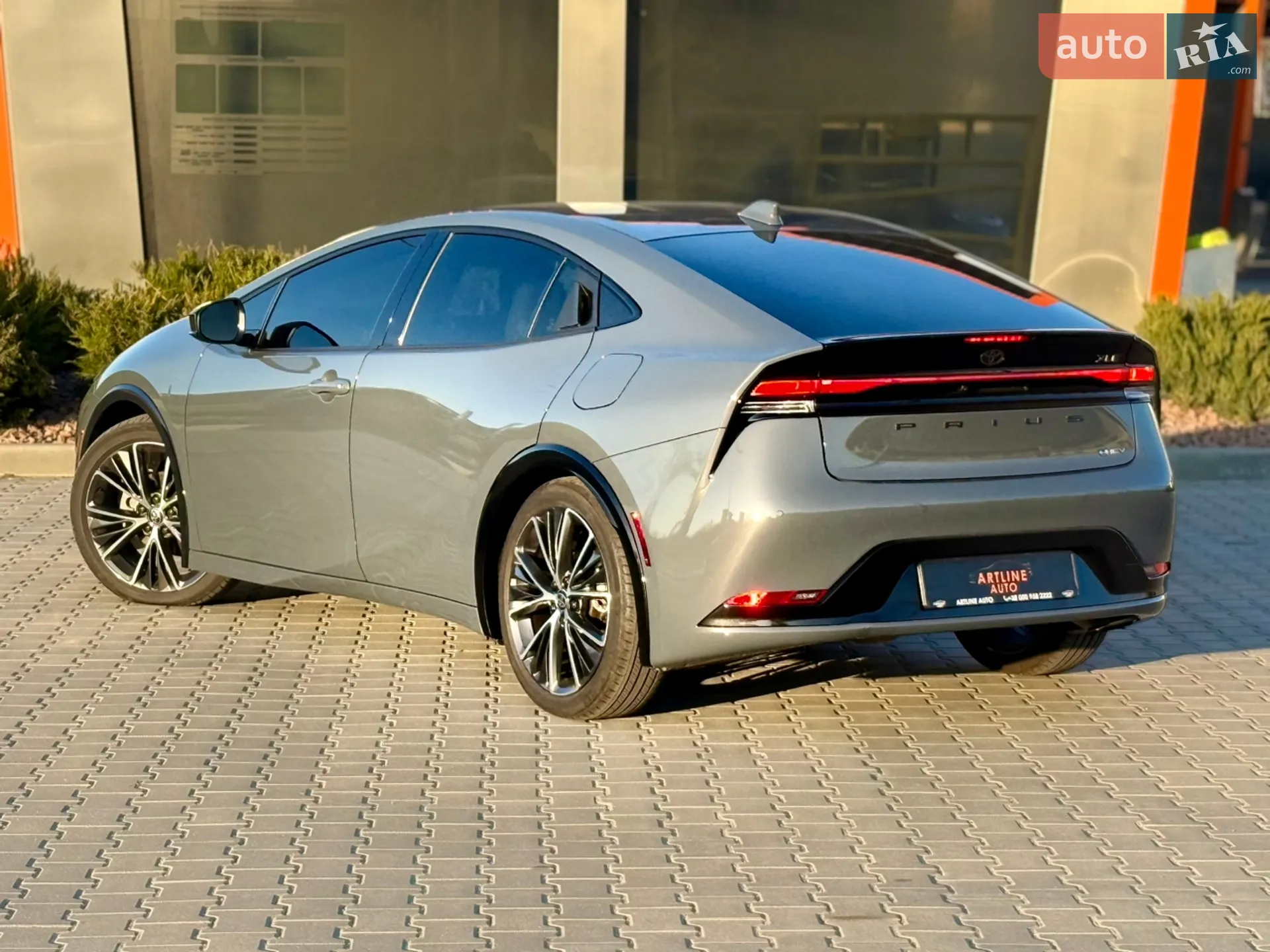 2024 Toyota Prius - мініатюра 3