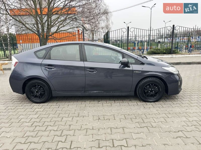 Хэтчбек Toyota Prius 2012 в Одессе фото 4 Хэтчбек Toyota Prius 2012 в Одессе