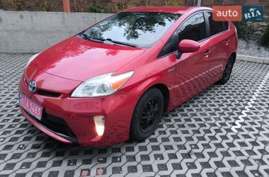 Хэтчбек Toyota Prius 2015 в Луцке