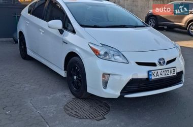 Хетчбек Toyota Prius 2014 в Києві