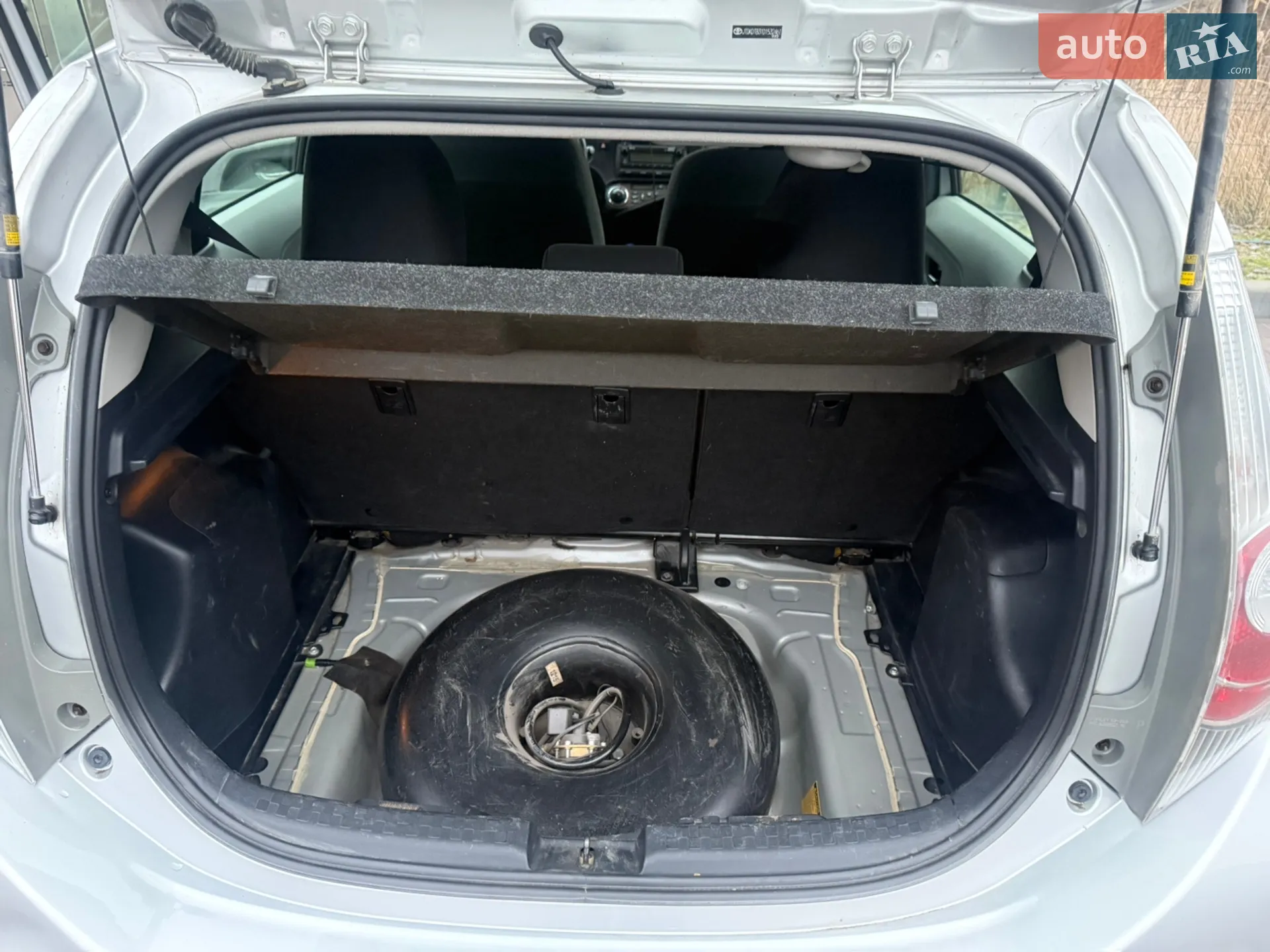 2013 Toyota Prius - мініатюра 9